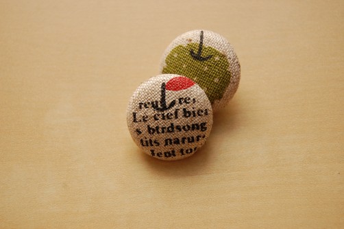Fabric covered buttons apple